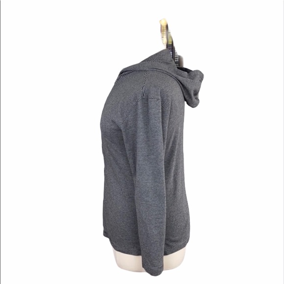 Chico’s Design Gray and Black Striped Casual Hooded Jacket - Picture 12 of 15